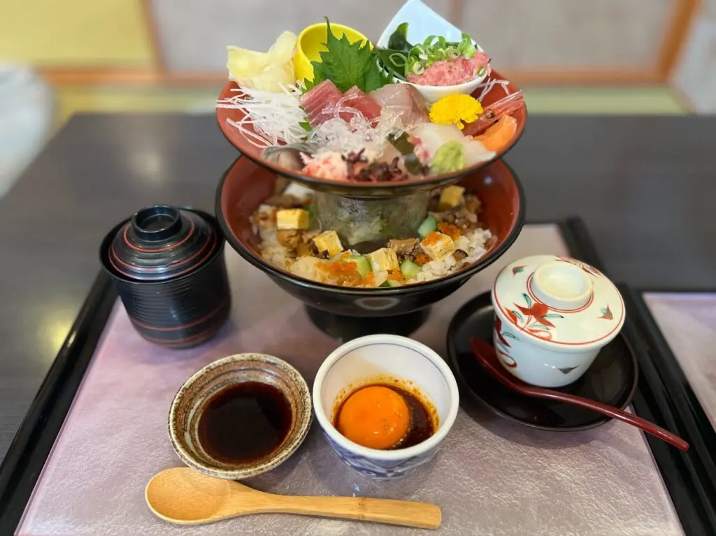 海鮮丼