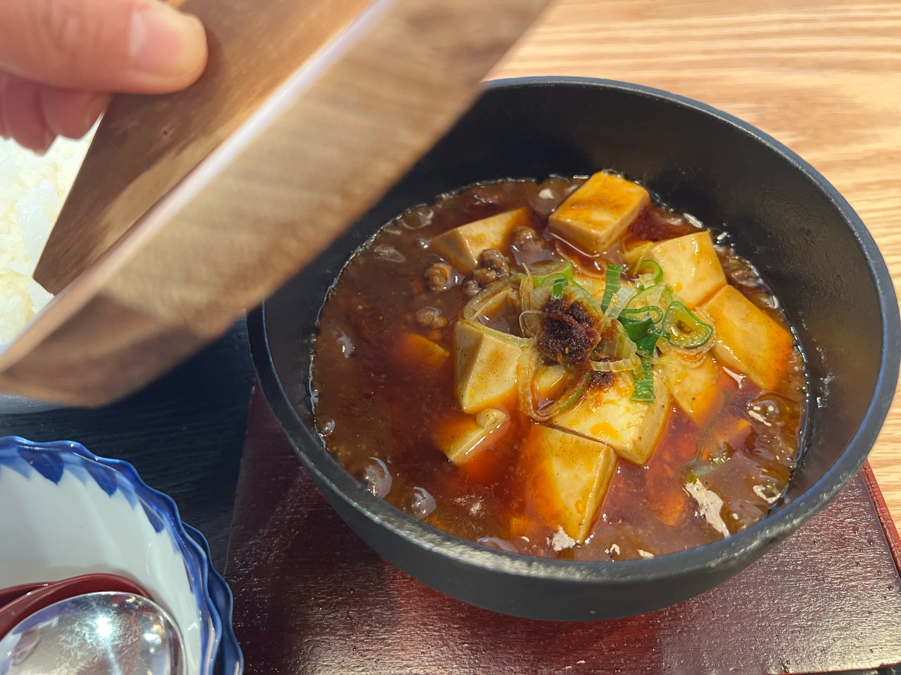 めん処 つるぎ 広久手広場店 麻婆豆腐