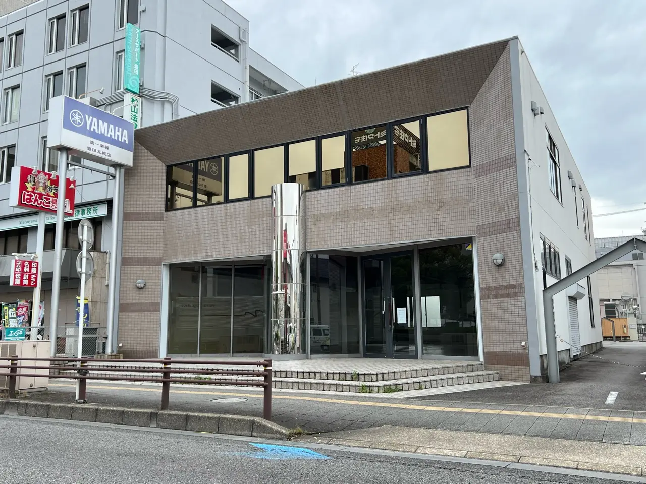 ヤマハ